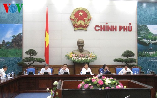 Deputy PM calls for social security policy stick to public demands - ảnh 1